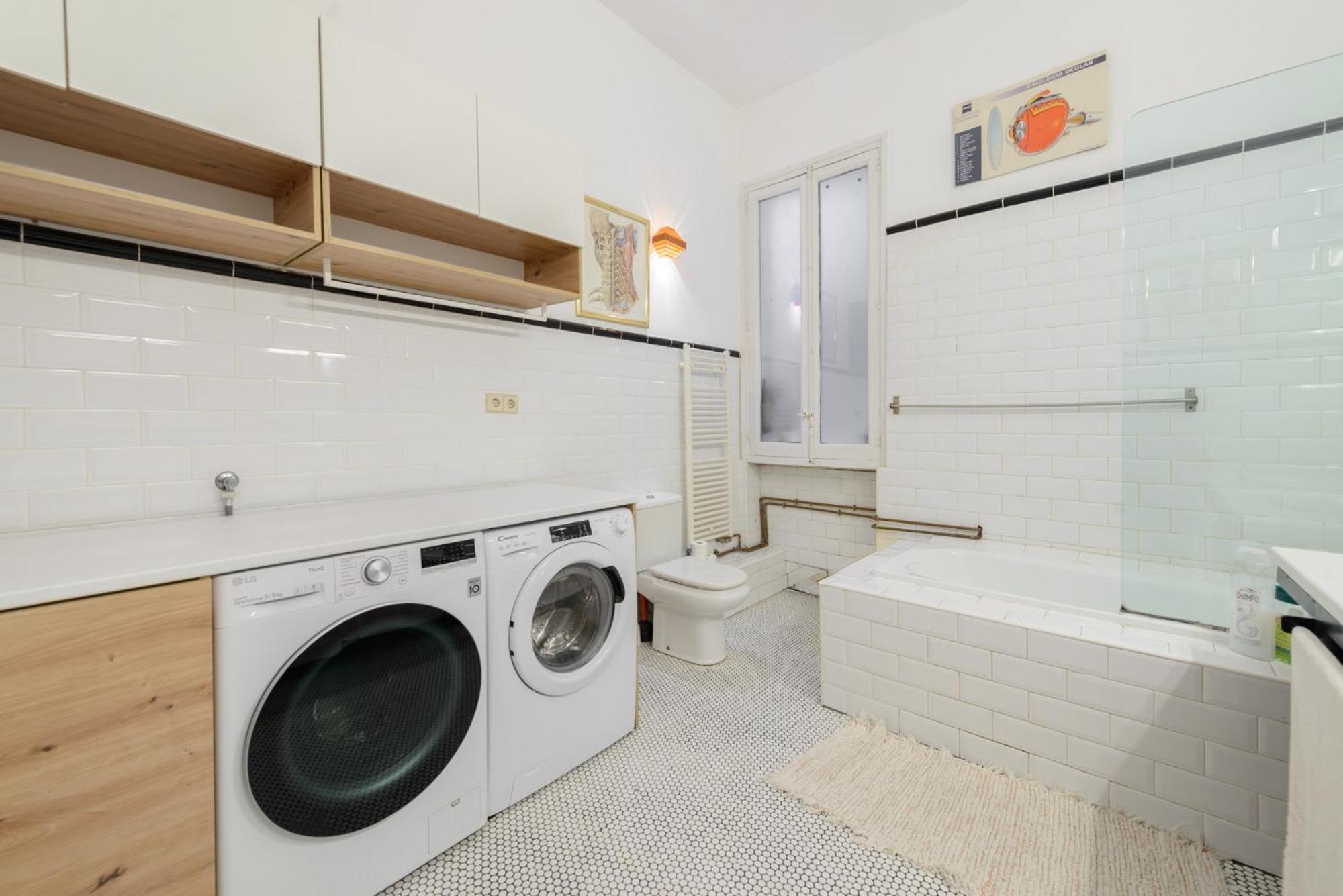 Gran Via-Sol Spacious Apartment 3 Bedrooms & 2 Wcs 마드리드 외부 사진